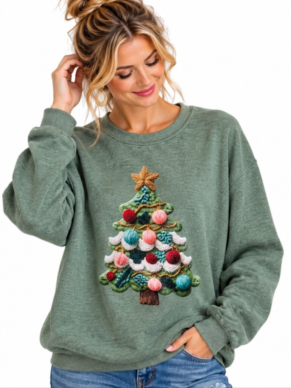 Gildan Heavy Blend Christmas Tree Embroidered Graphic Sweatshirt Green Large